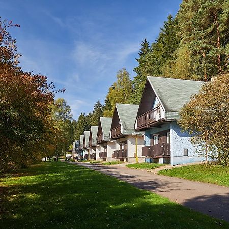 Готель Camp Dolce Трутнов Екстер'єр фото