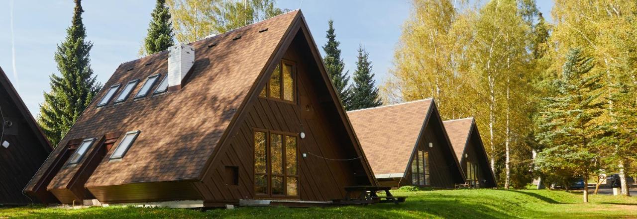 Готель Camp Dolce Трутнов Екстер'єр фото